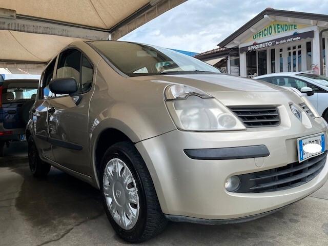 RENAULT MODUS 1,1 BENZINA
