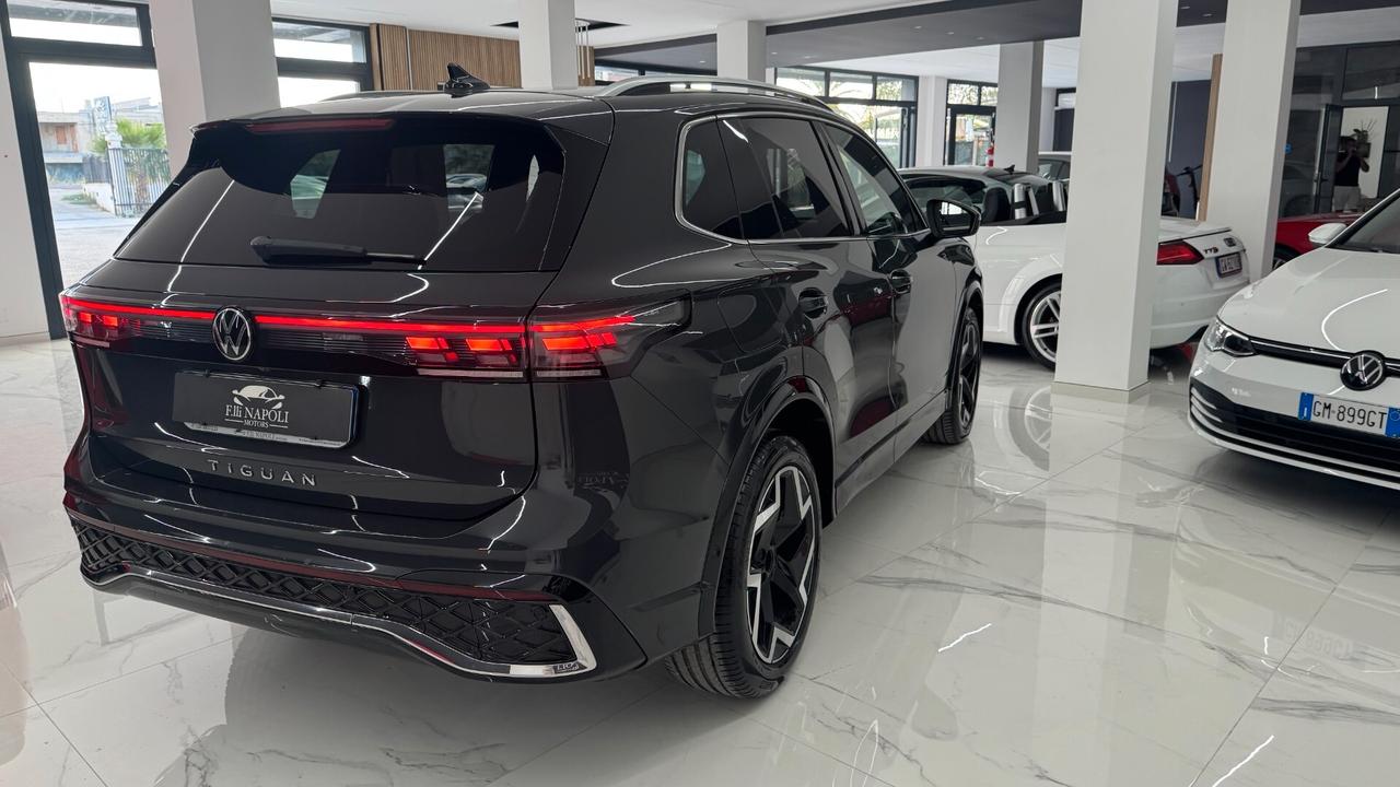 Volkswagen Tiguan 2.0 TDI 150 CV DSG R-Line Plus