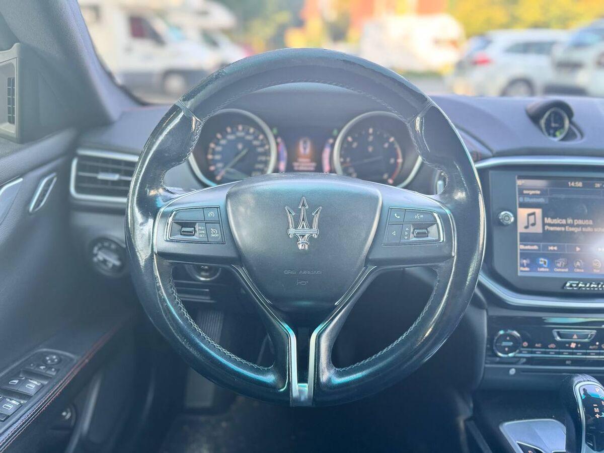 Maserati Ghibli 3.0 V6 ds 275cv auto