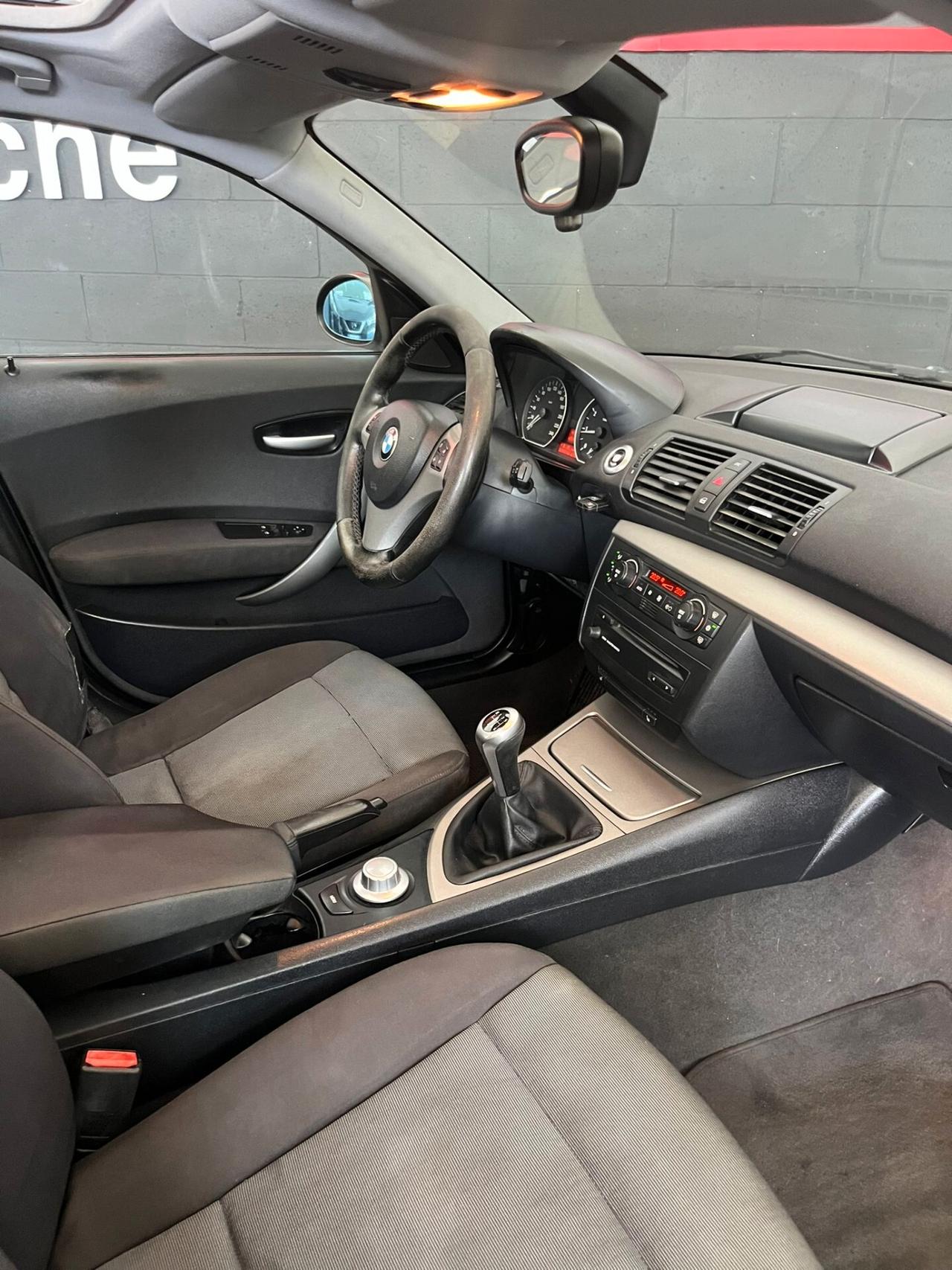 Bmw 118 118i cat 5 porte Futura