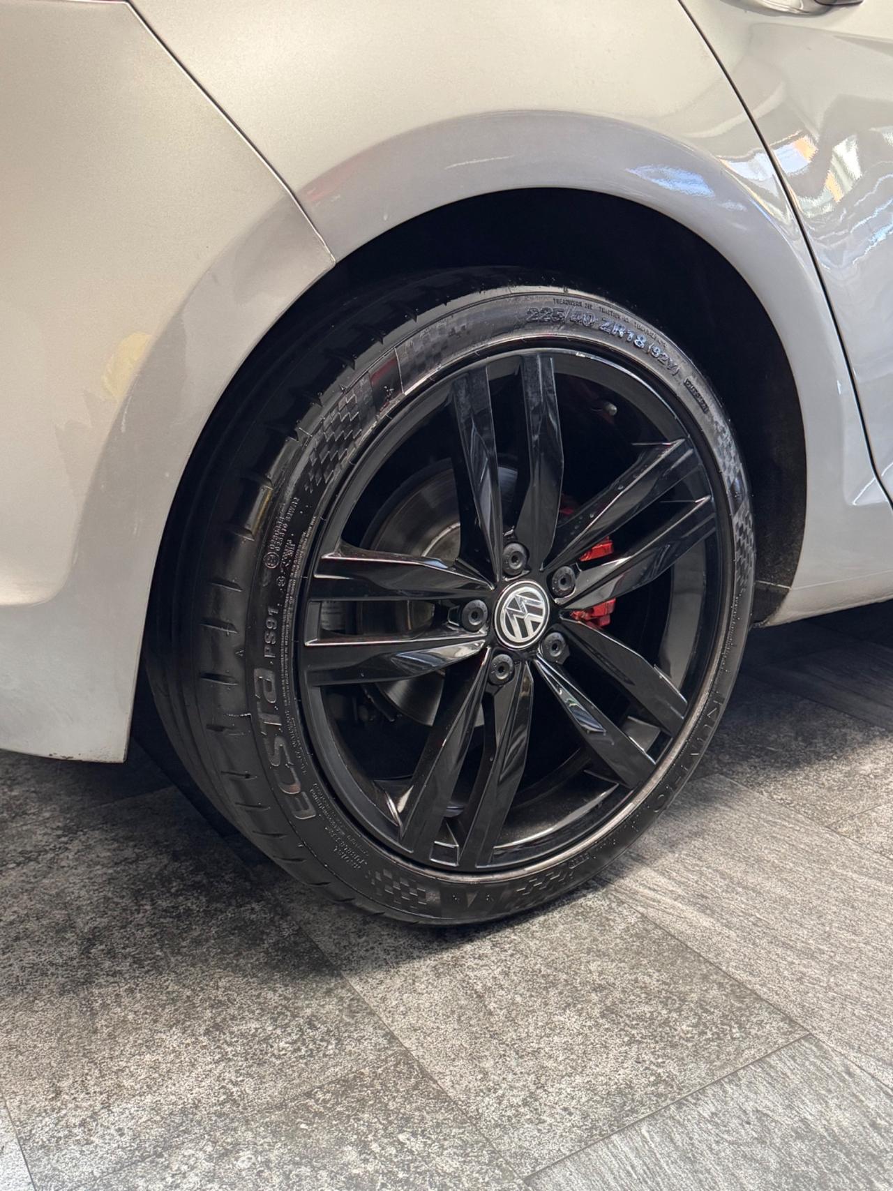 Volkswagen Golf 2.0 TDI 150 Cv DSG Finanziabile