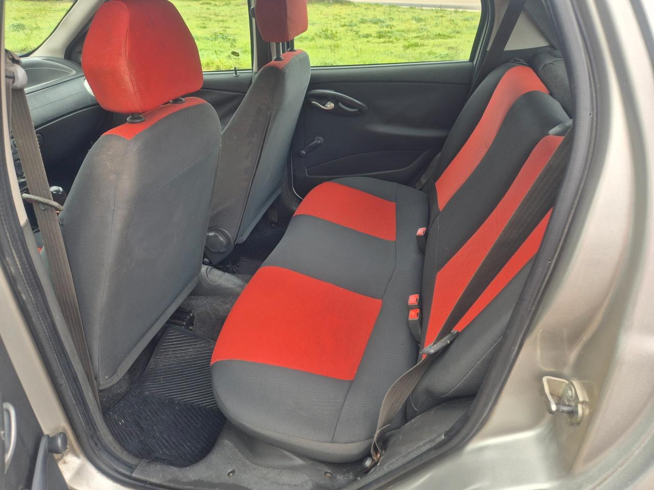 Fiat Punto 1.3 Multijet 69cv anno 04