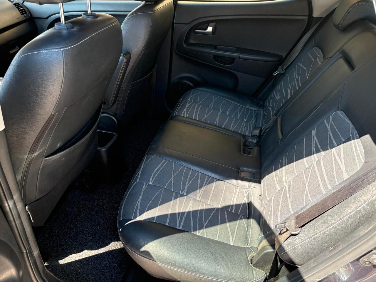 Kia Venga 1.4 CRDi 90CV Cool AUTOCARRO