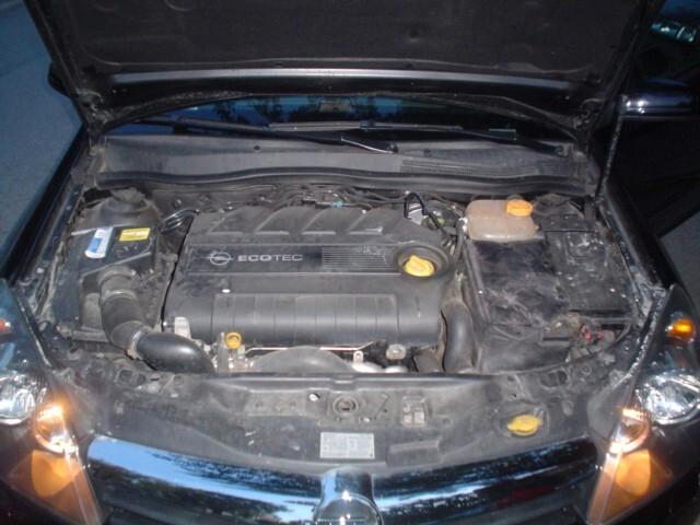 Opel Astra GTC 1.9 16V CDTI 150CV Cosmo