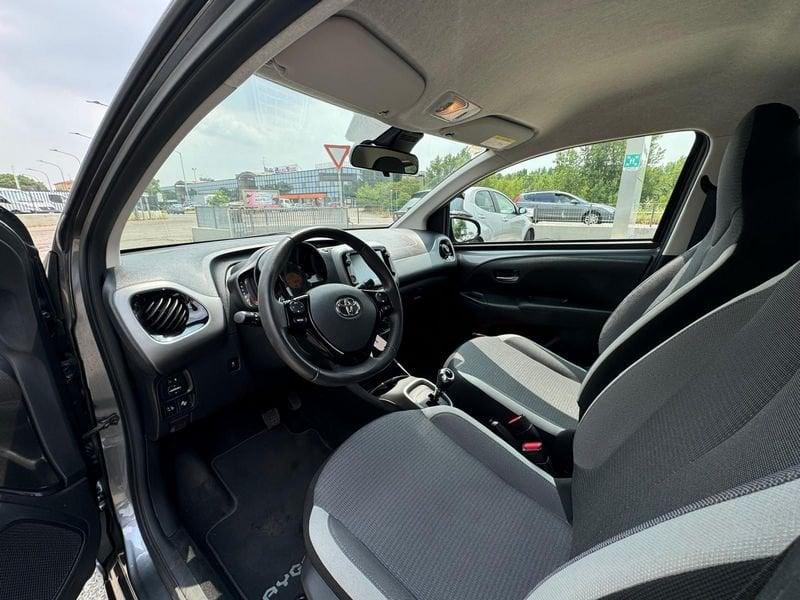Toyota Aygo Connect 1.0 VVT-i 72 CV 5 porte x-fun MMT
