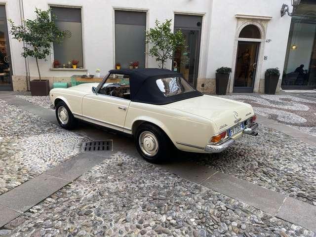 Mercedes-Benz SL 250