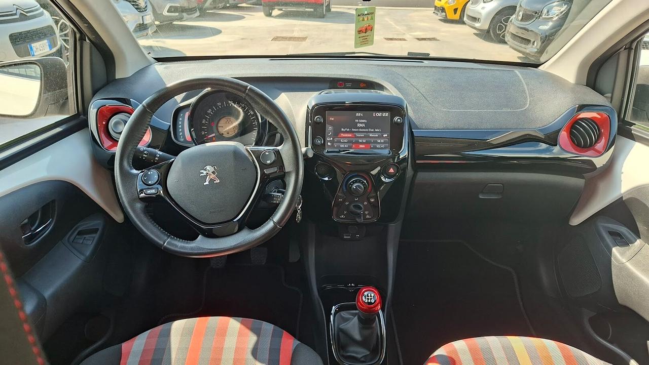Peugeot 108 5 porte con telecamera post.