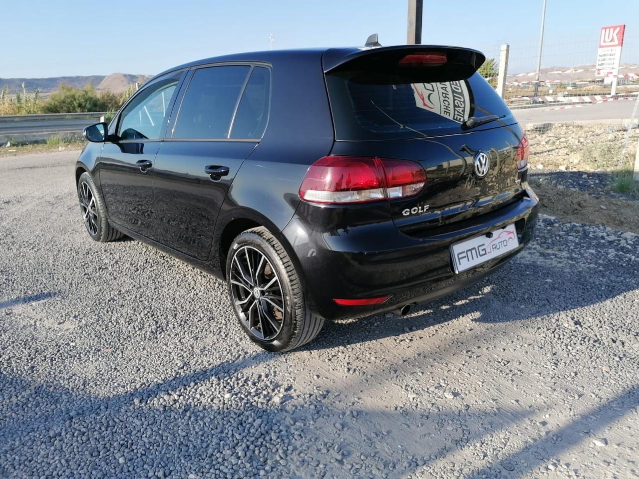 Volkswagen Golf 1.6 TDI DPF 3p. Highline