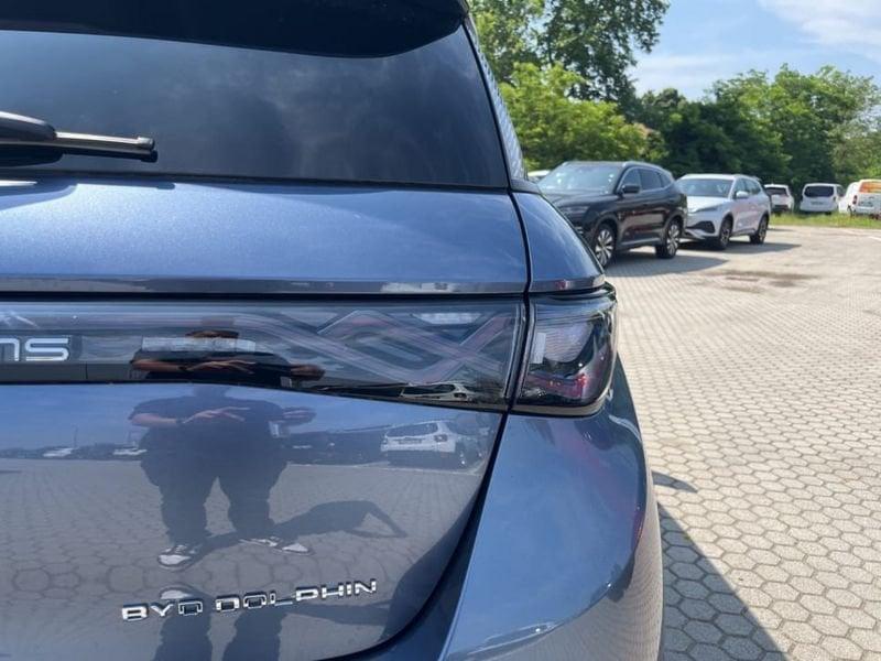 BYD DOLPHIN Design