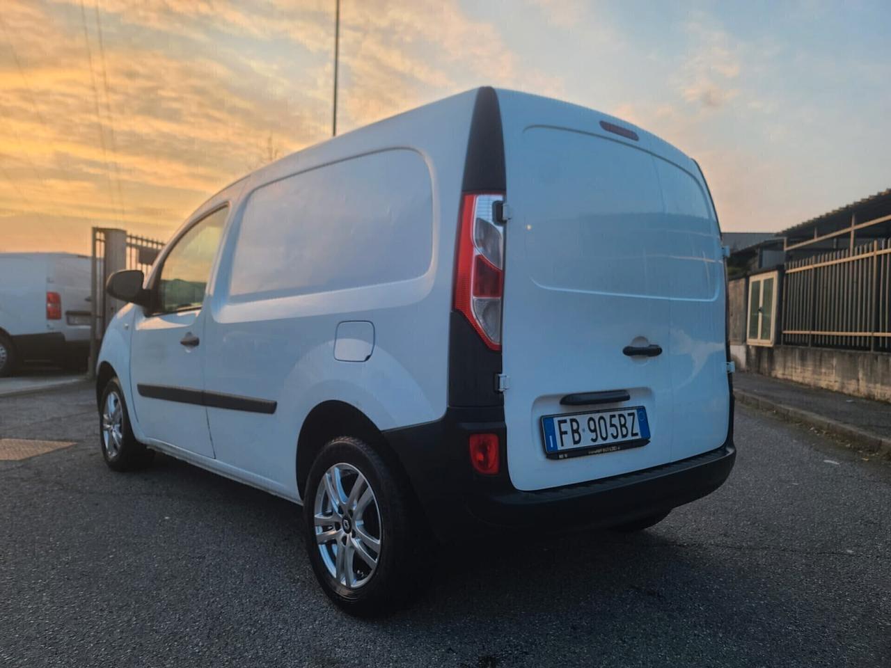 Renault Kangoo 1.5 dCi 75CV E5 FAP