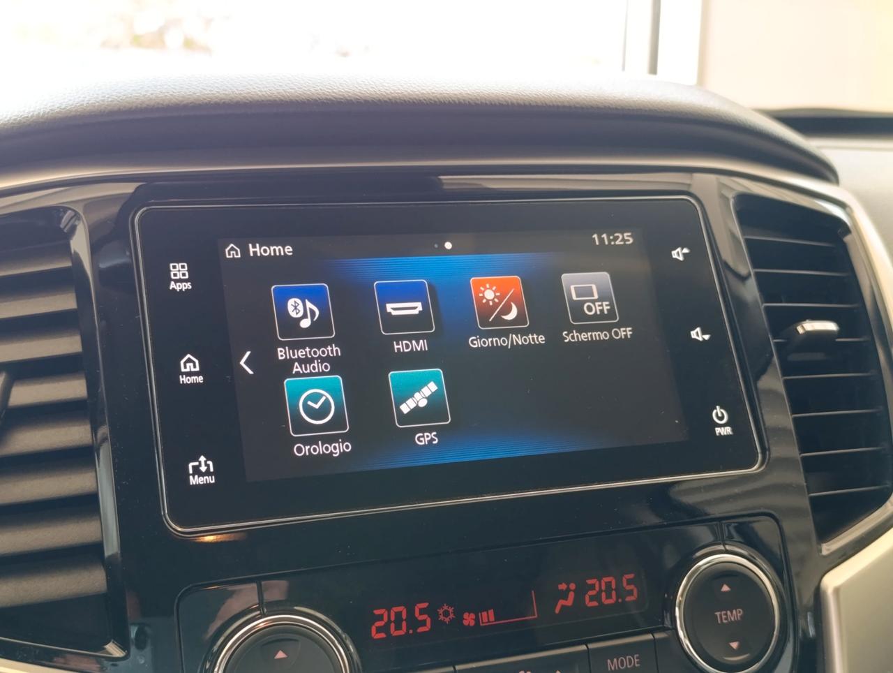 Mitsubishi L200 Double Cab L200 d.cab 2.3d Intense 4wd 150cv auto