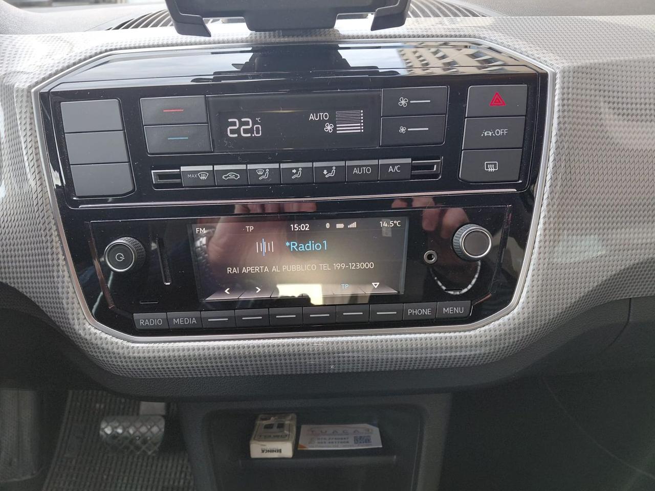 Volkswagen up! High up! #8348