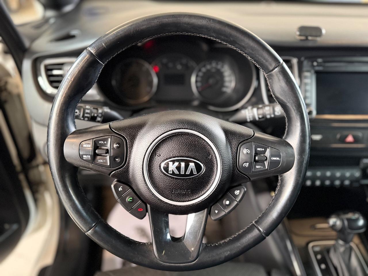 Kia Carens 1.7 CRDi Auto Platinum 7 POSTI