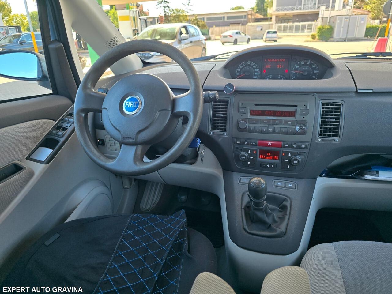 Fiat Idea 1.4 16V Emotion GPL