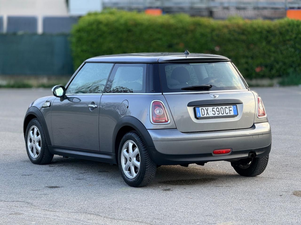 Mini Cooper 1.4 ok neopatentati