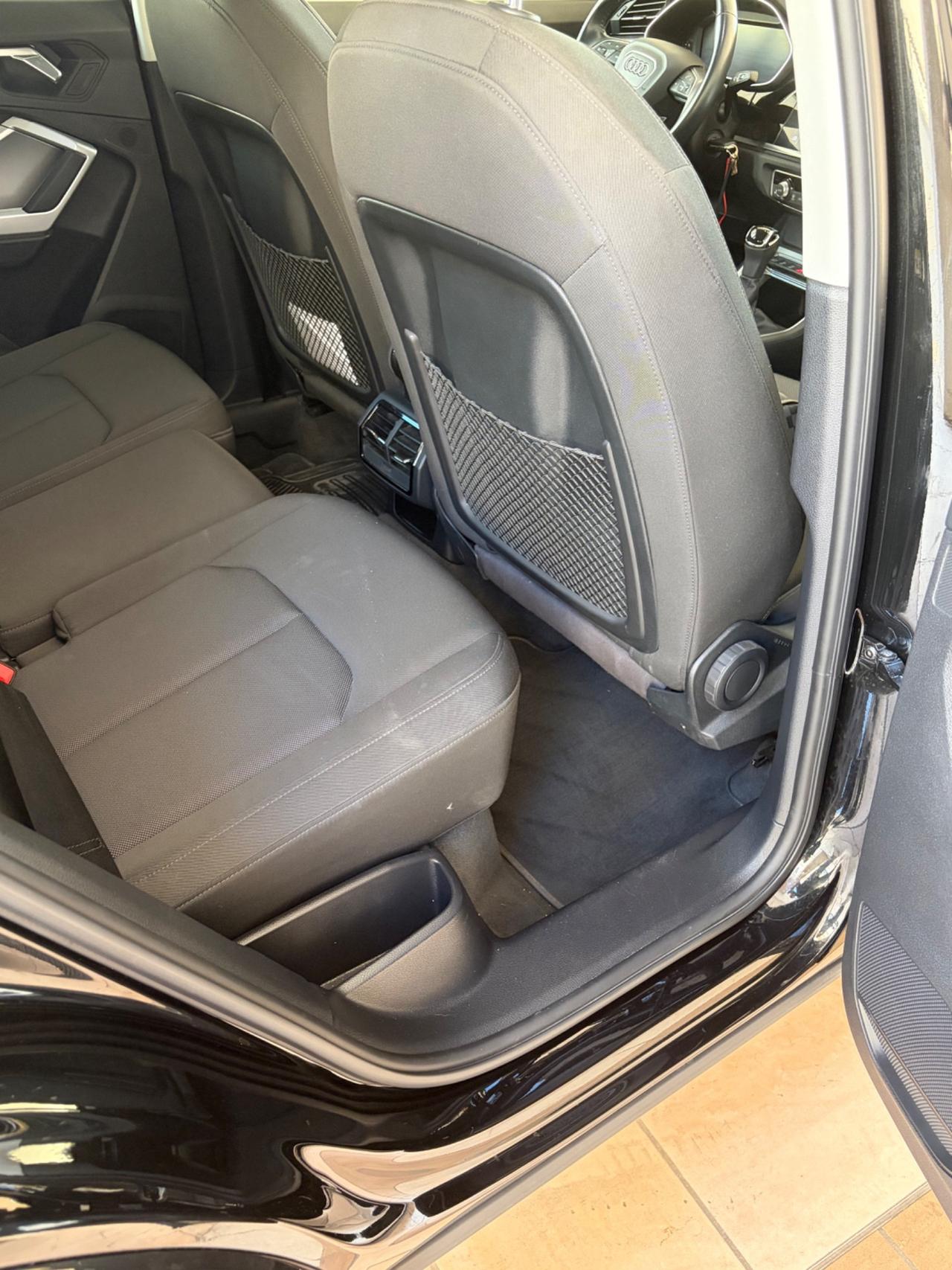 Audi Q3 35 TFSI S tronic line edition