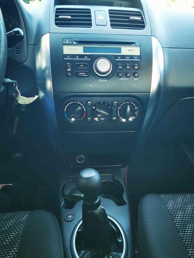 SUZUKI SX4 1.6 16V Outdoor Line GL