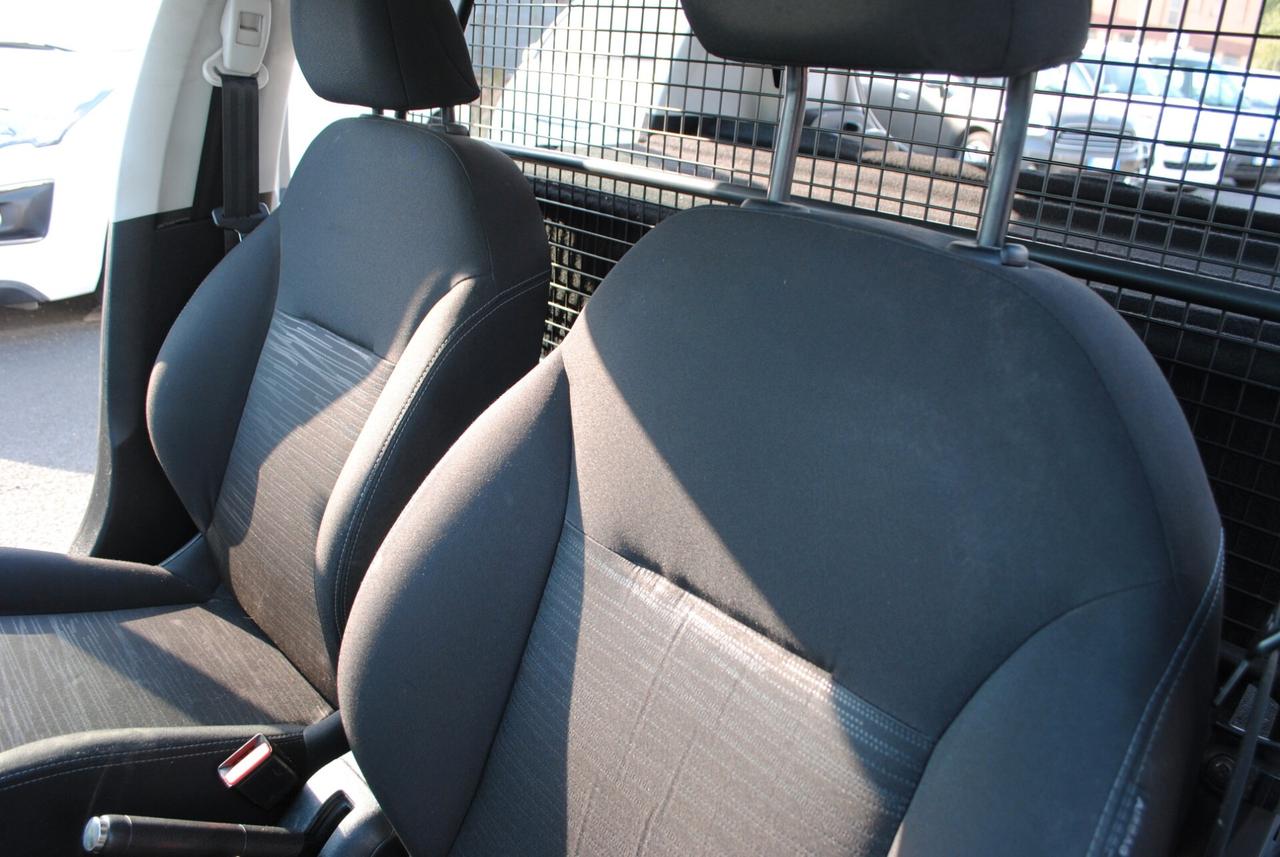 PEUGEOT 208 VAN 1.4 HDI 68 CV