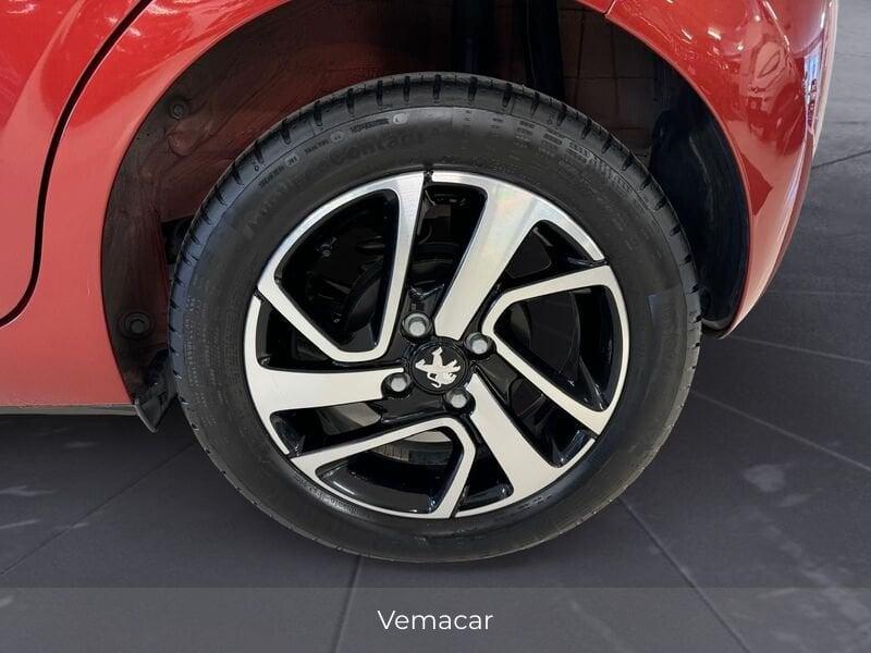 Peugeot 108 Active VTi 72cv-CAR PLAY CRUISE C C LEGA 15! OK NEOP!!SOLO KM 31900!!