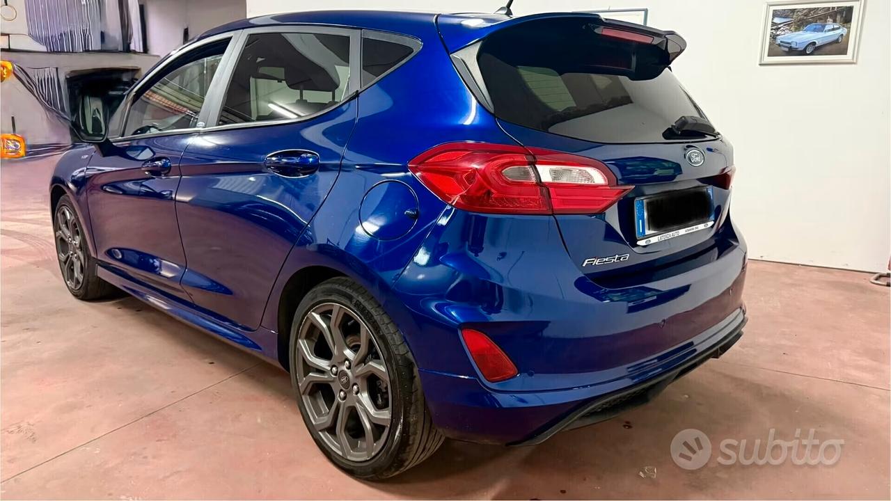 Ford Fiesta 1.5 TDCi 75CV 5 porte ST-Line