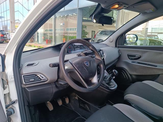 LANCIA Ypsilon 0.9 TwinAir 85 CV 5 porte Metano Ecochic Elefantin