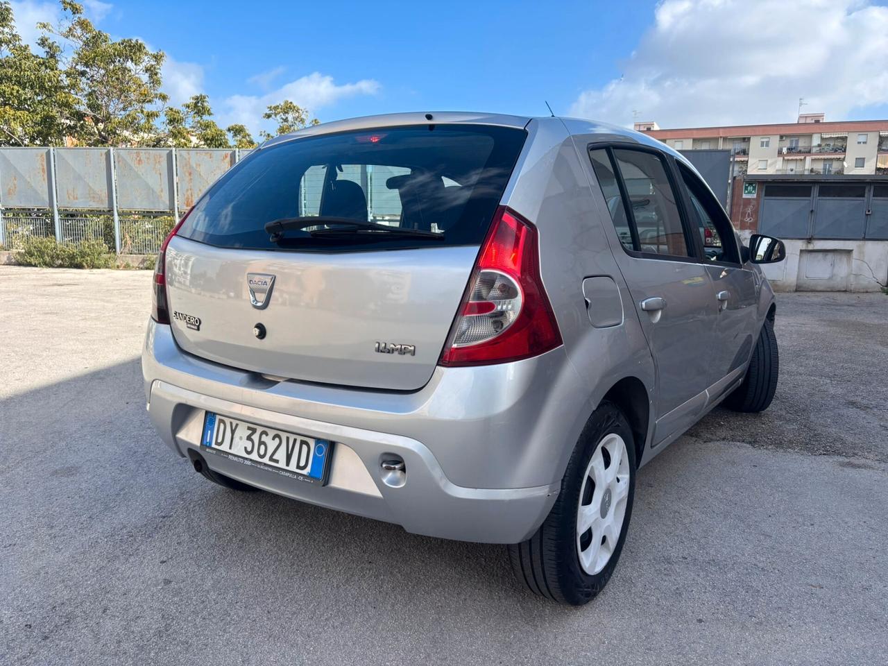 Dacia Sandero 1.48V GPL LAUREATE