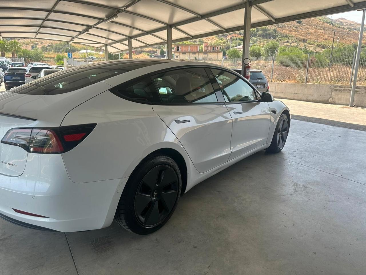 TESLA MODEL 3 DUAL MOTOR 09/2021