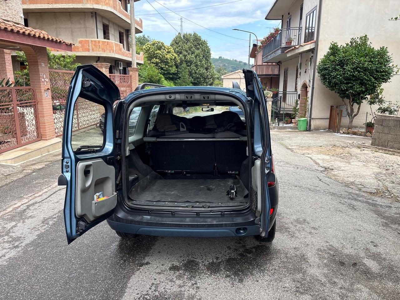 Dacia Logan MCV 1.6 5 posti Ambiance