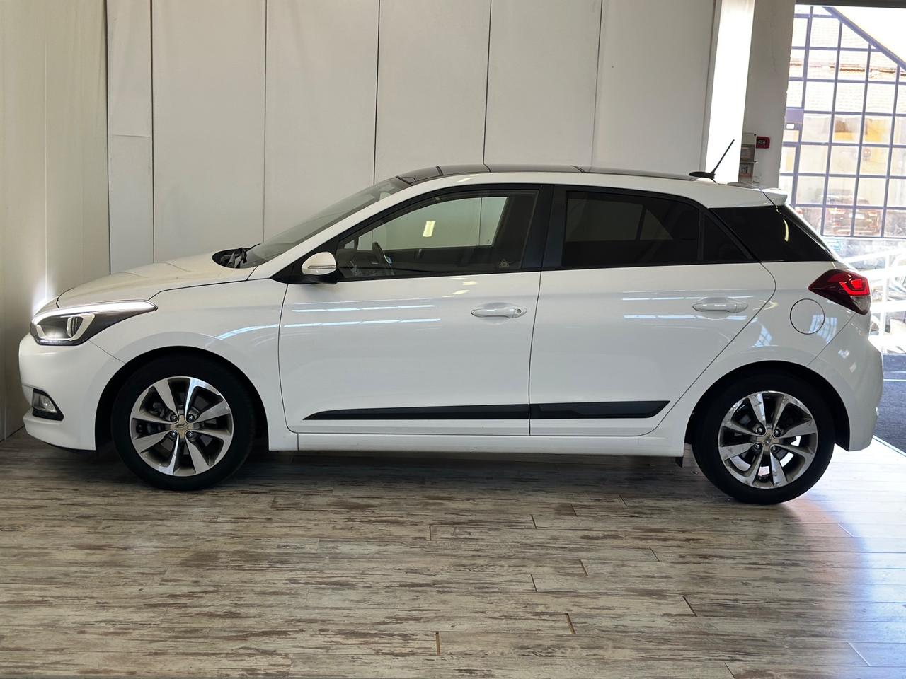 Hyundai i20 1.1 CRDi 12V 5 porte Style Ok Neopatentati