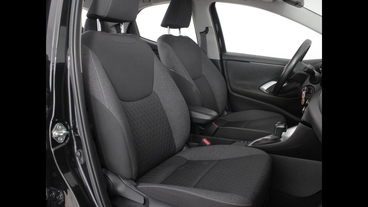 TOYOTA Yaris IV 2020 - Yaris 1.5h Trend