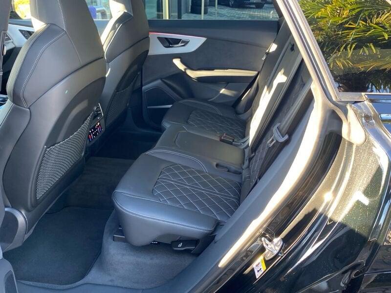 Audi Q8 TDI 210kW quattro tip. S Line Edition 286 CV
