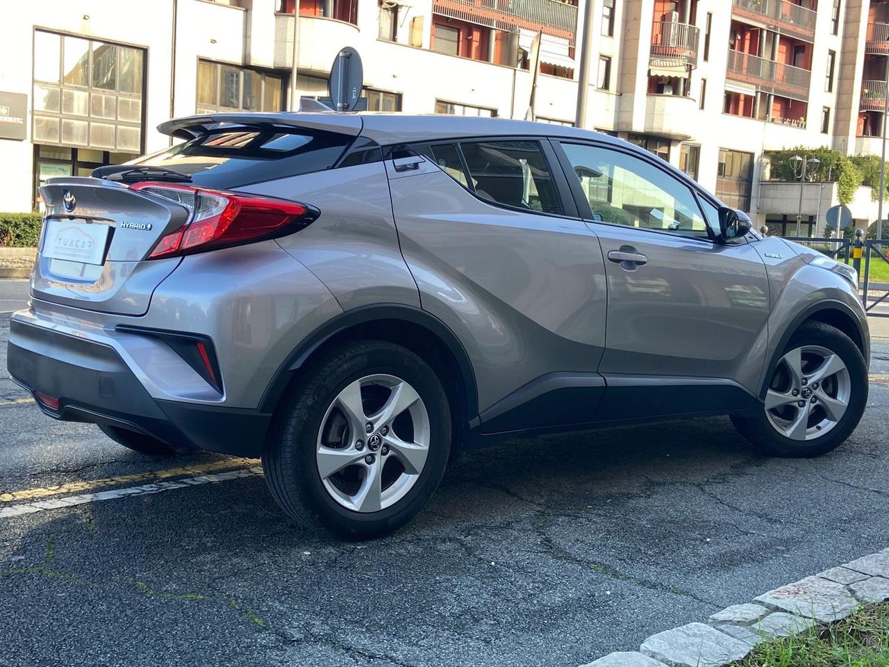 Toyota C-HR Active 1.8 HEV