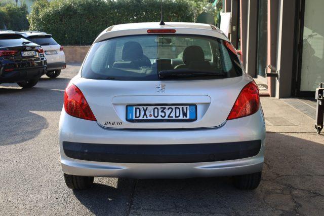 PEUGEOT 207 1.4 ECO GPL 75CV 5Porte Sport per NEOPATENTATI