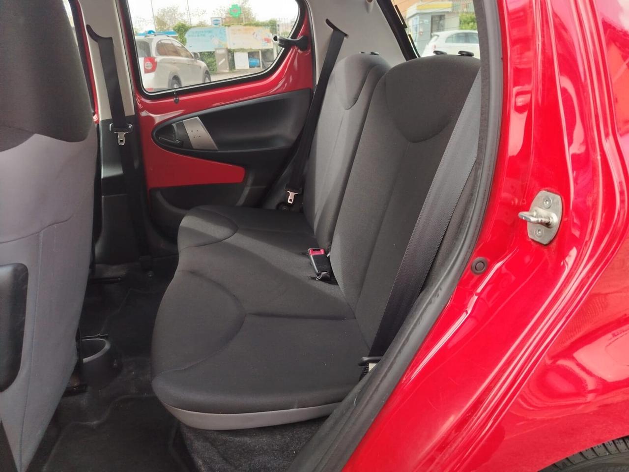 Toyota Aygo 1.0 Connect E5 OFFERTA della settimana