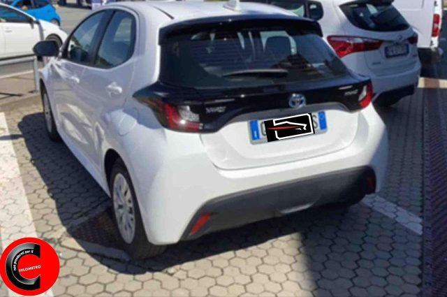 TOYOTA Yaris 1.5 Hybrid 5 porte Business