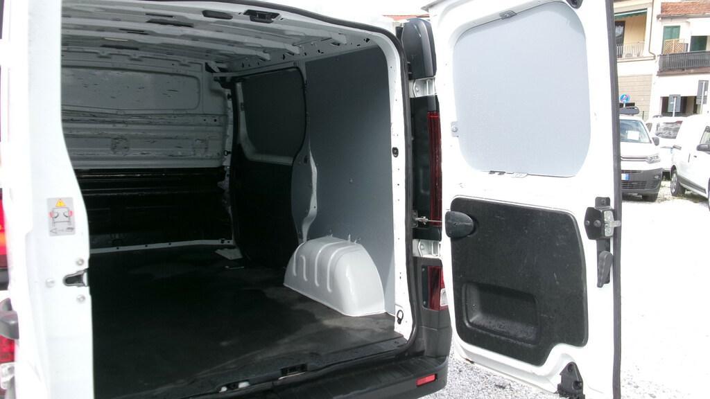 Renault Trafic T27 2.0 dci 120cv L1H1 Ice E6d-temp