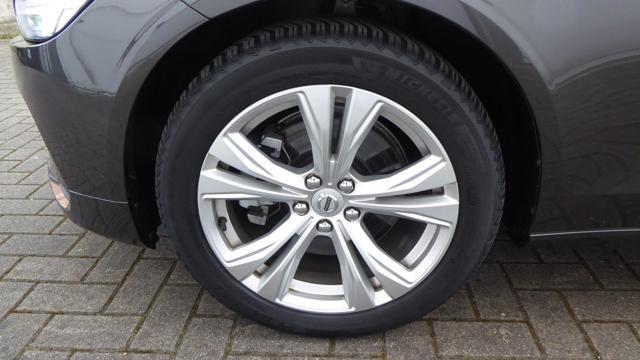 VOLVO S90 B5 (d) AWD Geartronic Momentum Business Pro