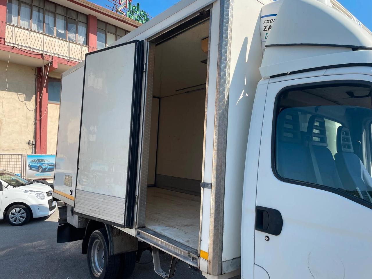 Iveco Daily 35C12 Frugonato isotermico e Frigorifero