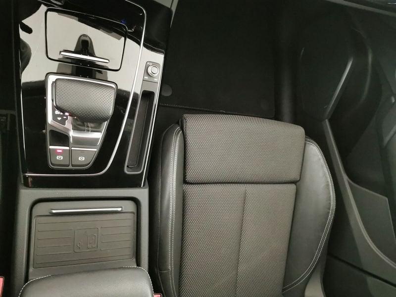 Audi Q5 Sportback 40 2.0 tdi mhev 12V Identity Black quattro s-tronic