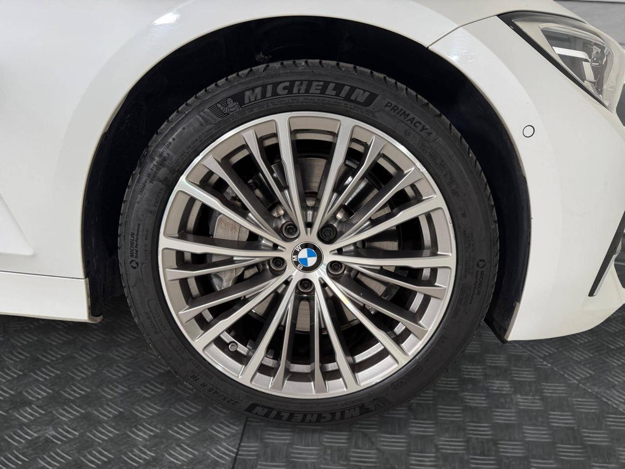 BMW Serie 3 i Touring Luxury