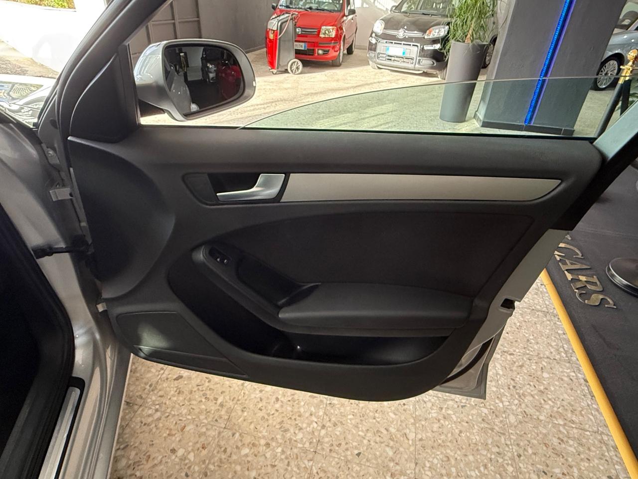 Audi A4 Avant 2.0 TDI 120CV station wagon