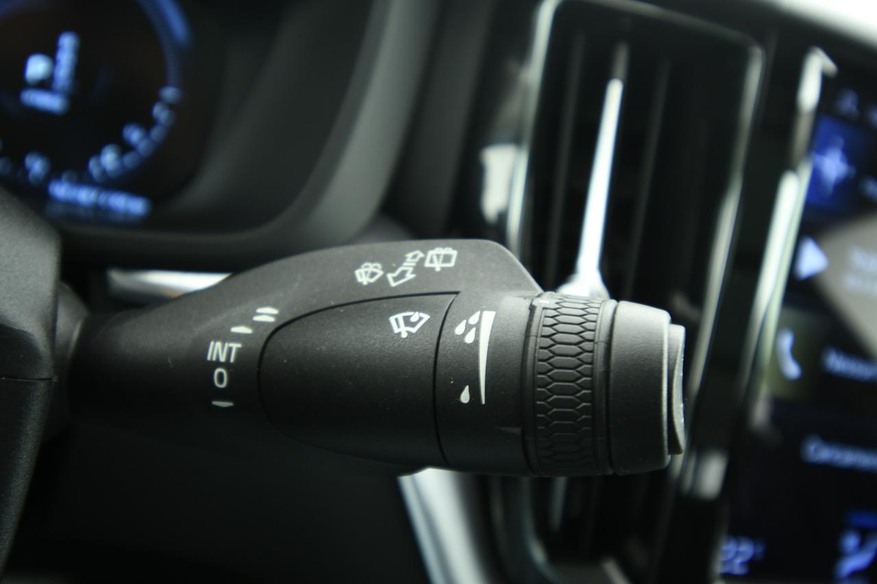 VOLVO XC60 2.0 t6 phev Inscription awd auto SOSPENSIONI+TETTO PANO+PELLE