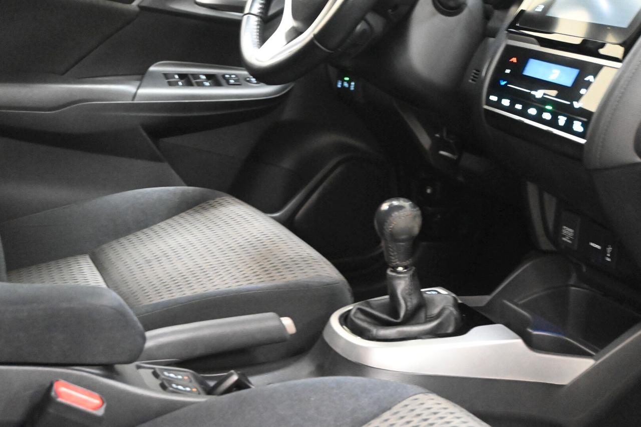 HONDA Jazz 3ª serie 15-20 Jazz 1.3 Elegance Na...