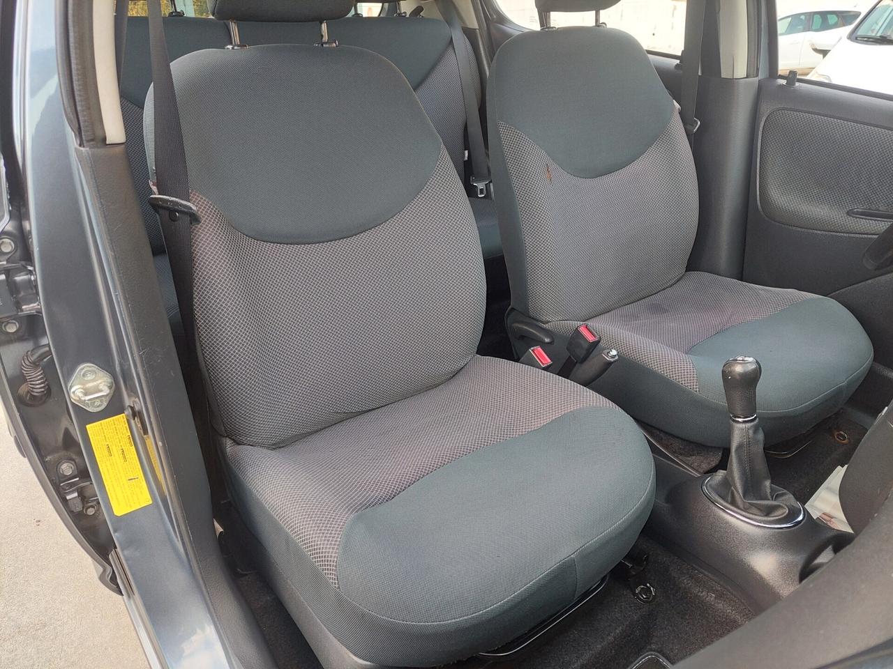 Toyota Yaris 1.0 Benzina 5 porte