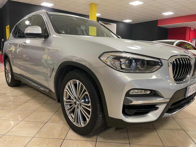 BMW X3 xDrive30i Luxury*NAVI/PELLE/PDC/LED*