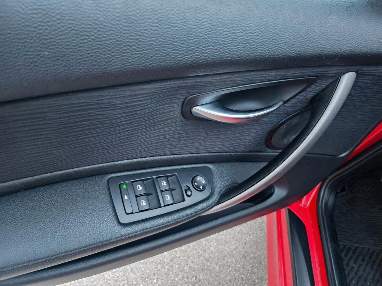 Bmw 116d 5p. serie 1 Urban 2.0d 116cv