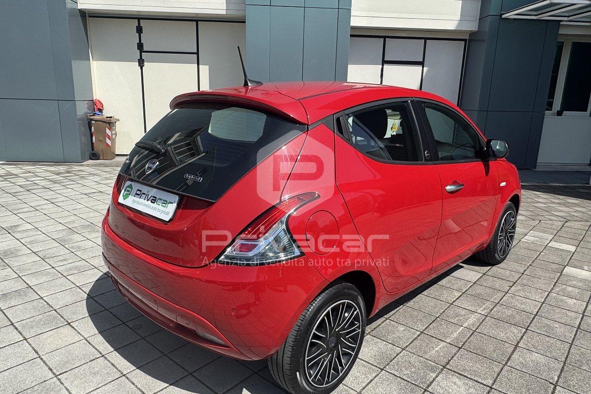 LANCIA Ypsilon 1.0 FireFly 5 porte S&S Hybrid Ecochic Gold