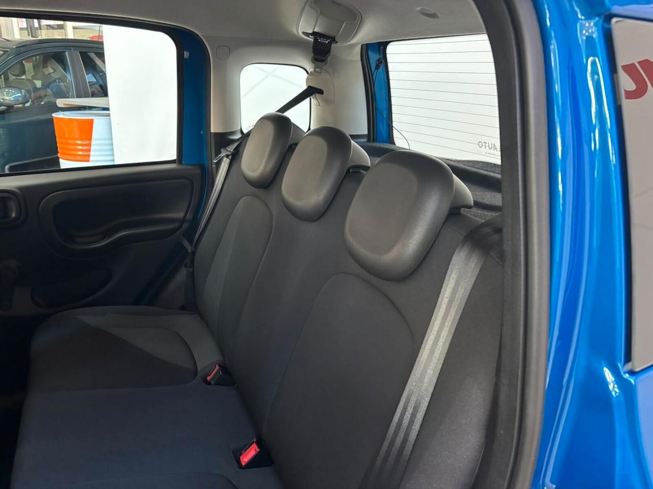 Fiat Panda 1.0 FireFly S&S Hybrid Pandina Icon