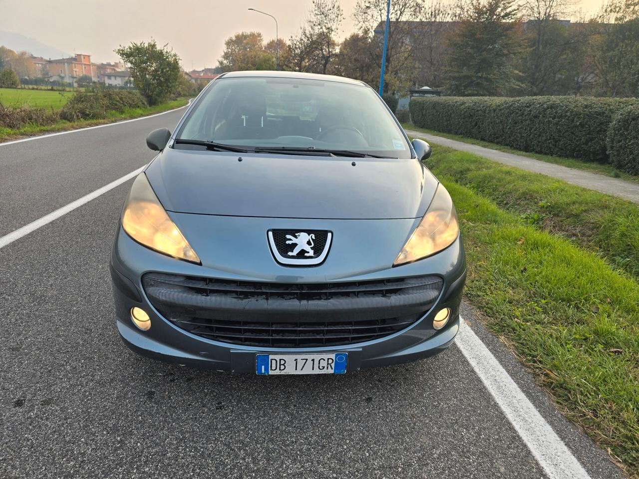 PEUGEOT 207 1.4 "OK PER NEOPATENTATI"