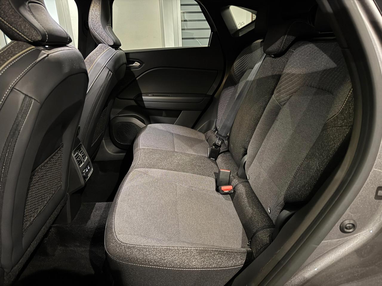 RENAULT CAPTUR 1.0 TCE TECHNO 2025